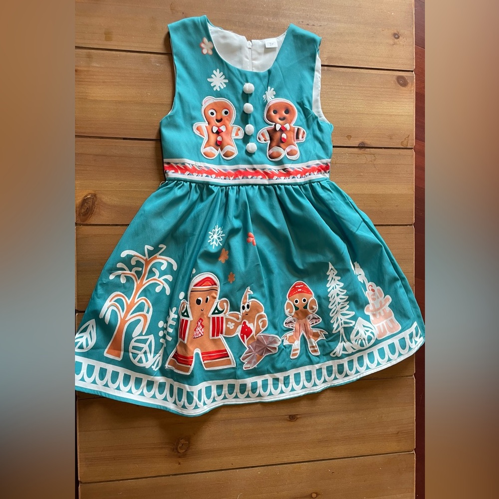 Toddler girl Gingerbread family applique dress size 5Y 
New without tags